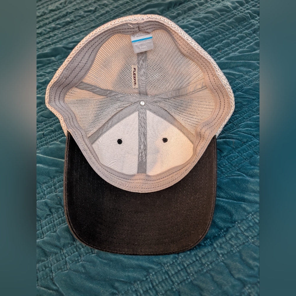 Columbia Sportswear Fitted Black and Gray Cap Hat - Picture 2 of 3